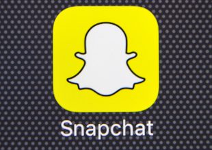 LogoDelDía: Snapchat y el misterio de su fantasma | Paredro