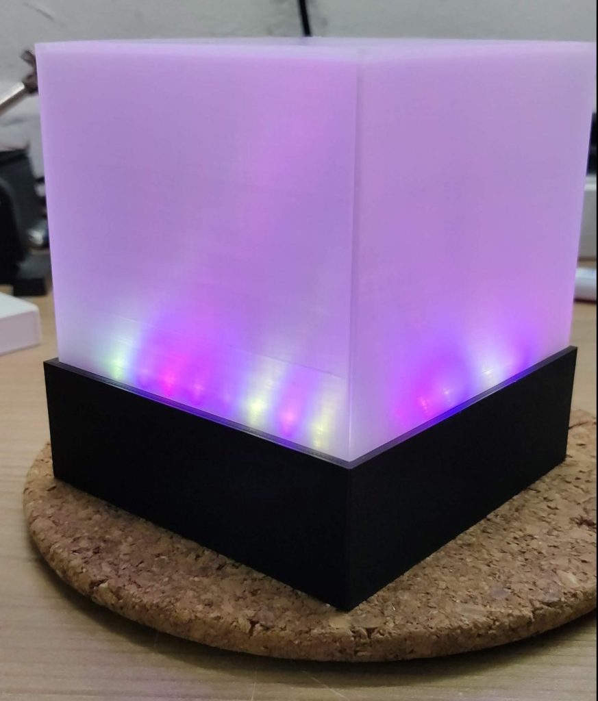 final cube light