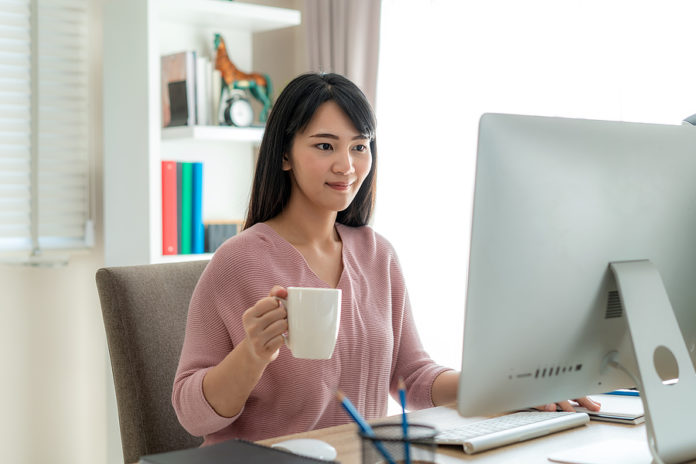 5 consejos para cuidar la alimentación si trabajas en casa