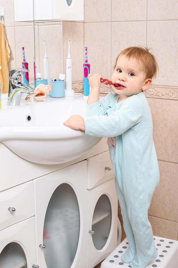 Cómo prevenir las caries en los niños