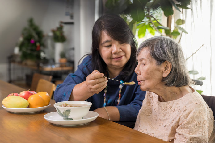 Cuidados en la nutrición de personas con Alzheimer