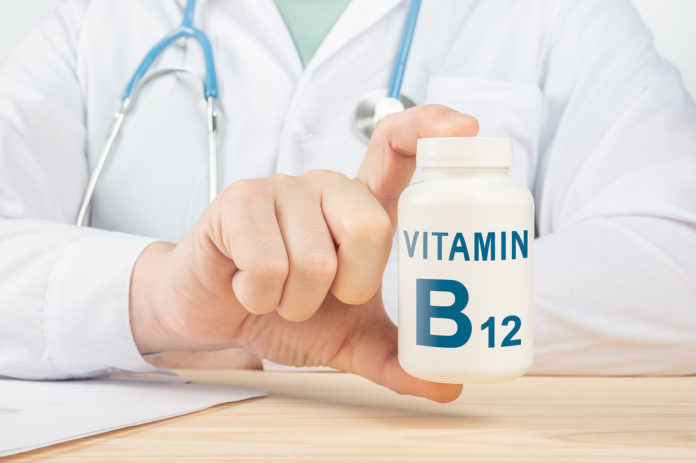 Vitamina B12