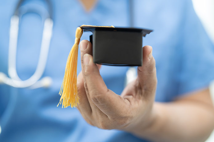 UNAM abre 2 nuevos posgrados para profesionales de la salud