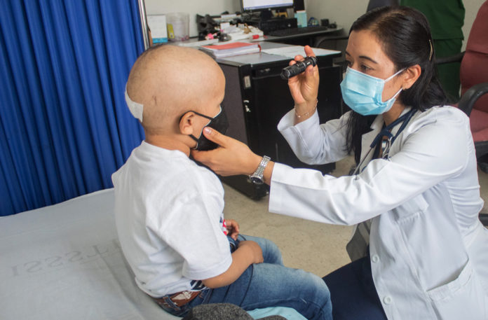 Este hospital del ISSSTE ofrece Código Dorado a niños con cáncer