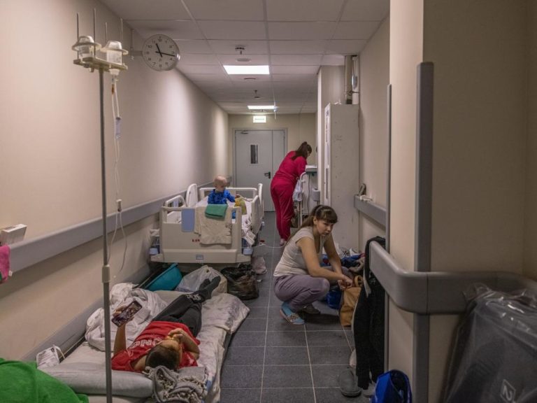 Ucrania: Al borde del desastre sanitario NO hay medicamentos
