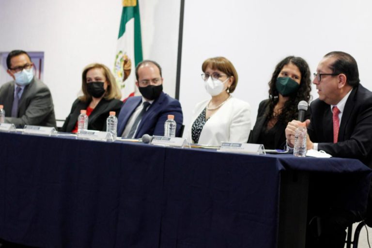 Cofepris y UNAM establecen CURSO de Especialización en Derecho Sanitario
