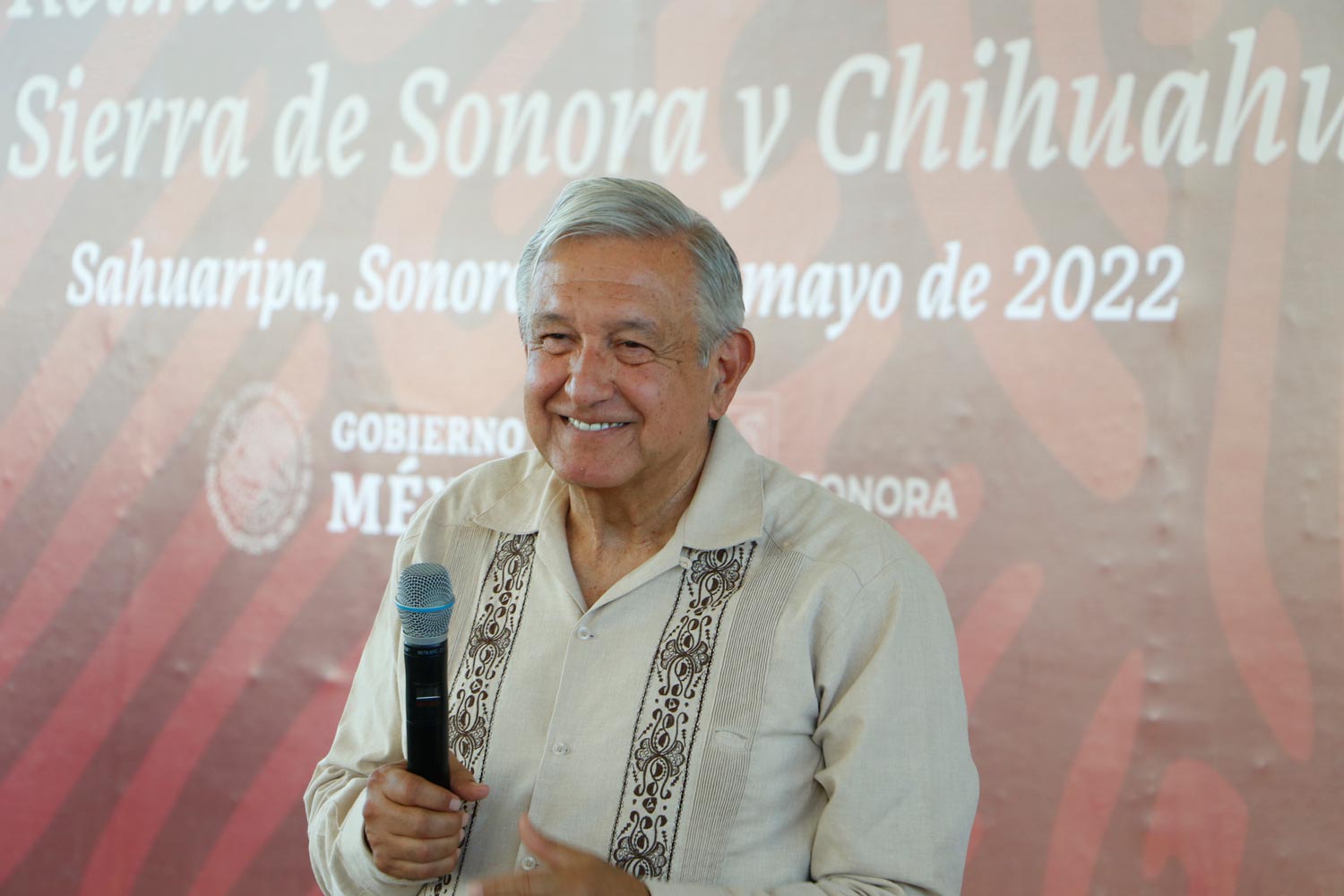 AMLO médicos cubanos