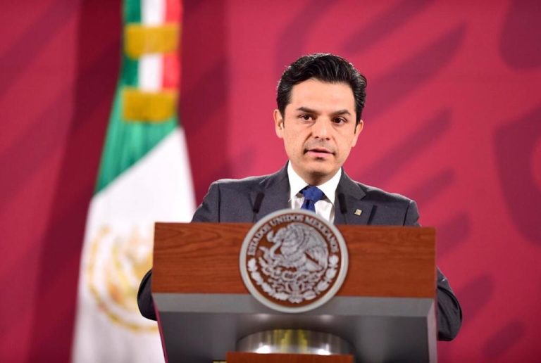 Zoé Robledo: se abrirán dos rondas más para contratar a médicos especialistas