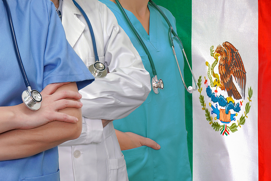 Médicos mexicanos