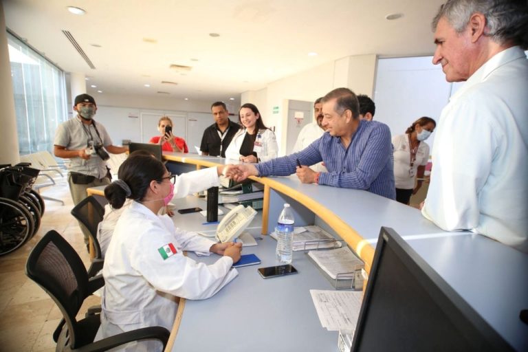 ISSSTE autoriza nueva medida para contratar residentes recién egresados con cédula profesional en trámite