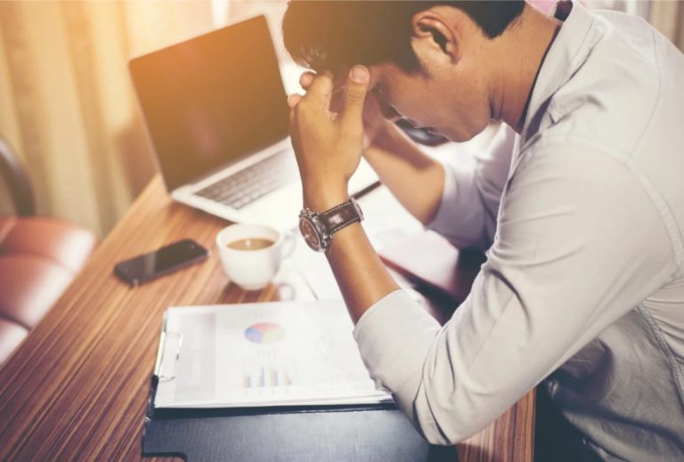 Estrés, depresión y ansiedad afectan a 8 de cada 10 trabajadores