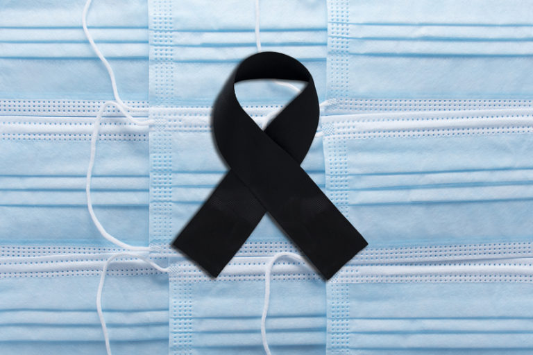 Doctor fallece al caer de un elevador descompuesto por intentar salvar a su novia: Esto ocurrió