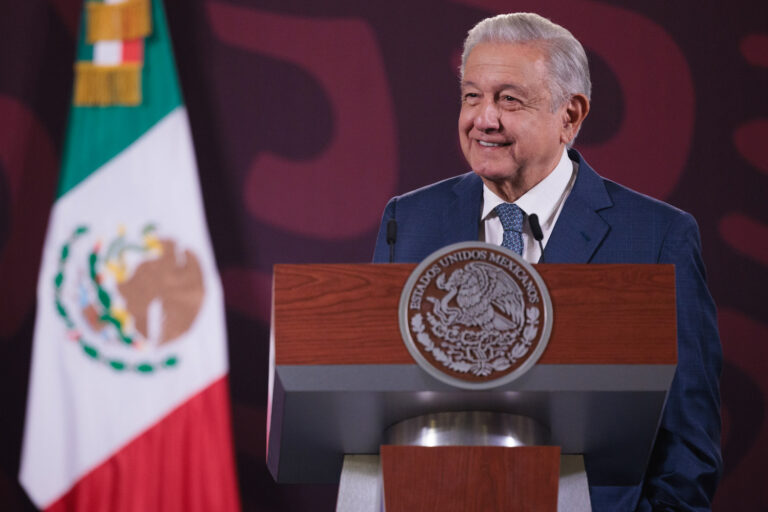 ¿Igual que Amazon? Megafarmacia del Bienestar enviará los medicamentos al domicilio de los pacientes