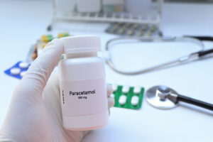 Enfermeras ahora podrán prescribir paracetamol e ibuprofeno