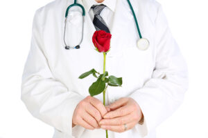 Relación amorosa entre un médico y su paciente
