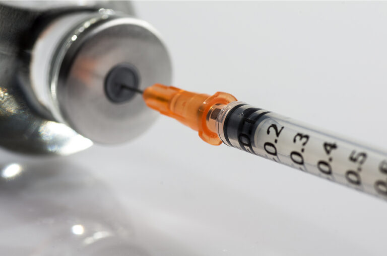 Mitos sobre las vacunas: Todas las ideas erróneas que deben desaparecer