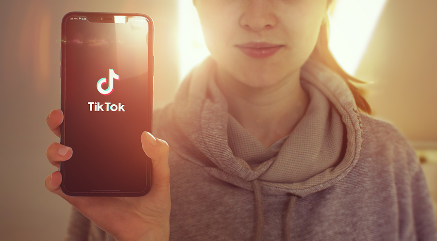 Doctor TikTok, nuevo fenómeno generado por las redes sociales