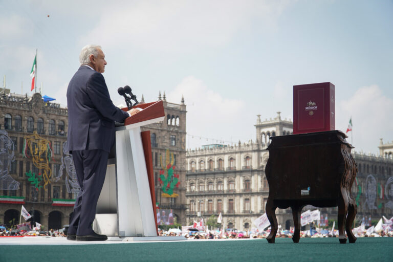 ¿México tiene un mejor sistema de salud que Dinamarca? Esto opinan los médicos