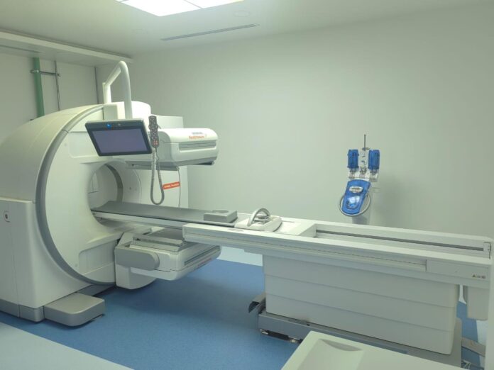 IMSS Bienestar estrena el primer tomógrafo de tecnología médica nuclear en América Latina