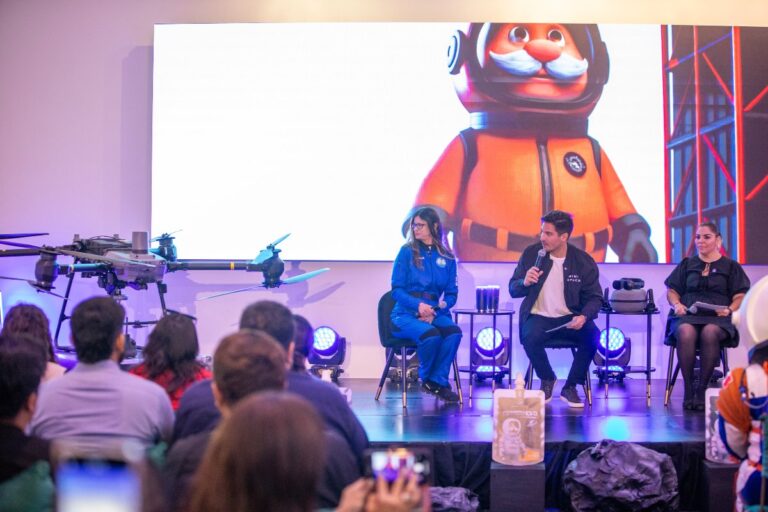 Farmacias Similares lanza su nuevo proyecto SimiSpace que combina salud, ciencia y responsabilidad social
