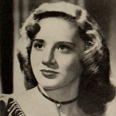 Gloria McMillan