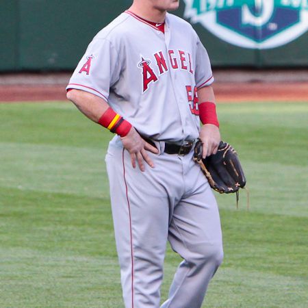 Fantasy Baseball Player Spotlight: Kole Calhoun's Power Binge