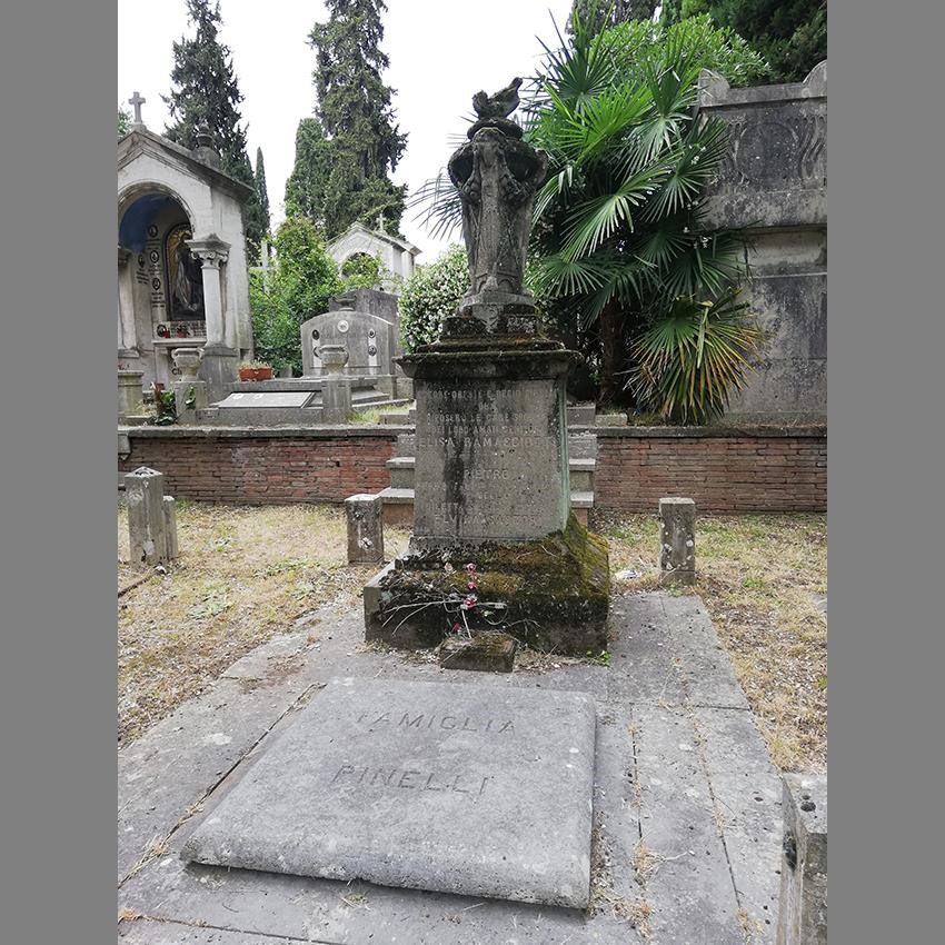 Tomba Ettore Pinelli - Vecchio Reparto, Riquadro 5, destra Repositorio, numero 53, fila 97