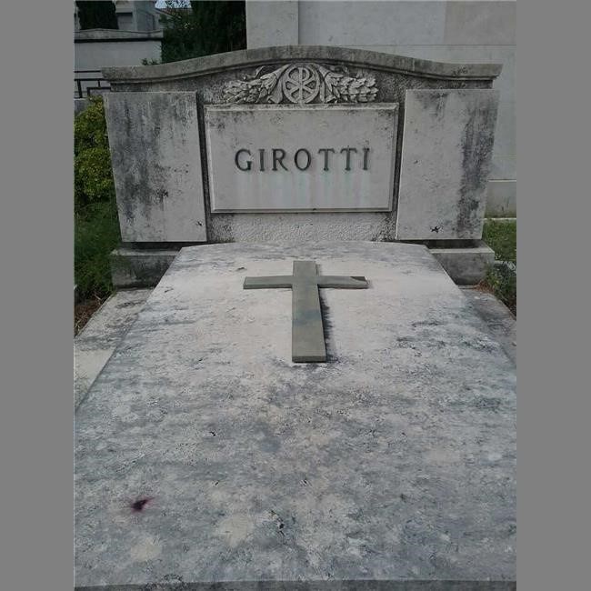 Tomba Massimo Girotti - Zona Ampliamento, Riquadro 143, tomba a terra n.26