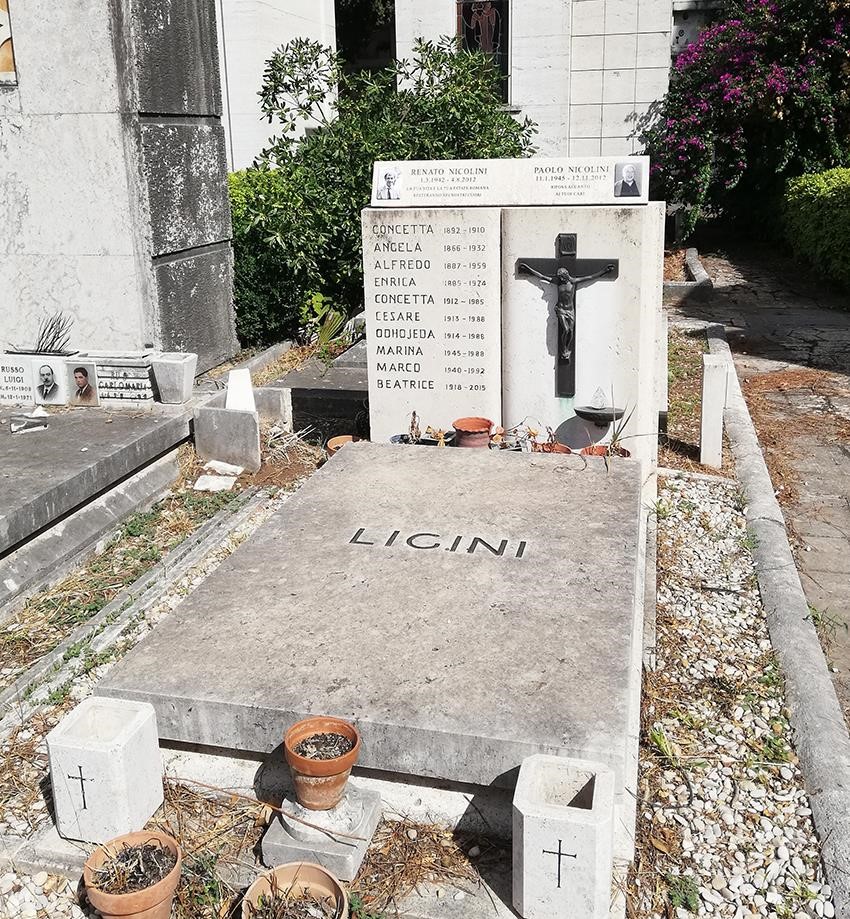 Tomba Renato Nicolini - Altoripiano, Vecchio Reparto, riquadro 23