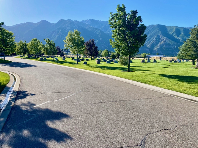 Larkin Sunset Gardens Cemetery: Discover Serenity Today