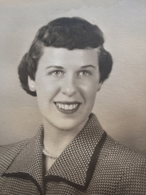 Obituary Photo for Carolyn Hogan Crawford