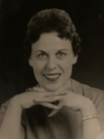 Obituary Photo for Carolyn Hogan Crawford