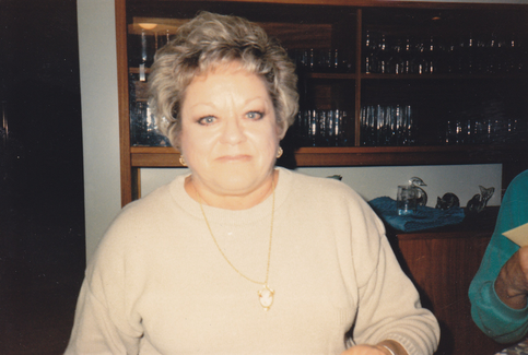 Obituary Photo for Dione Marguerite Hellberg