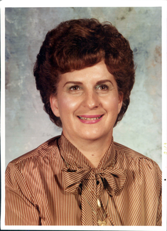 Obituary Photo for Elaine van den Boogert Dyreng