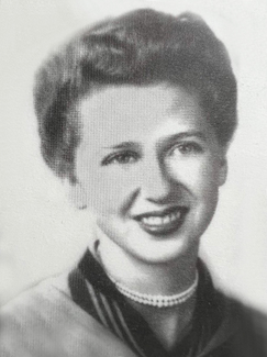 Obituary Photo for Renee Holton Webb