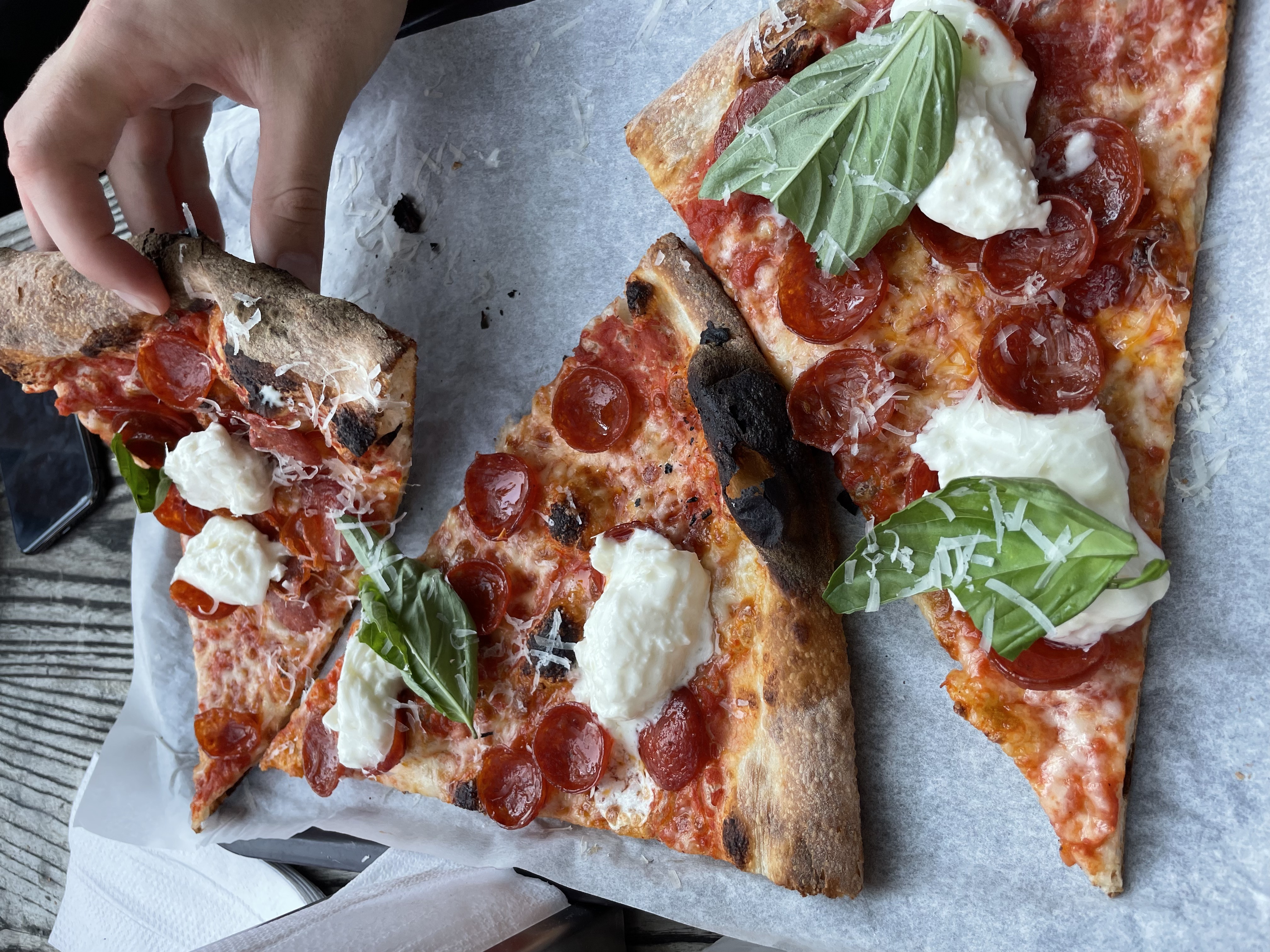Lindustrie Pizza