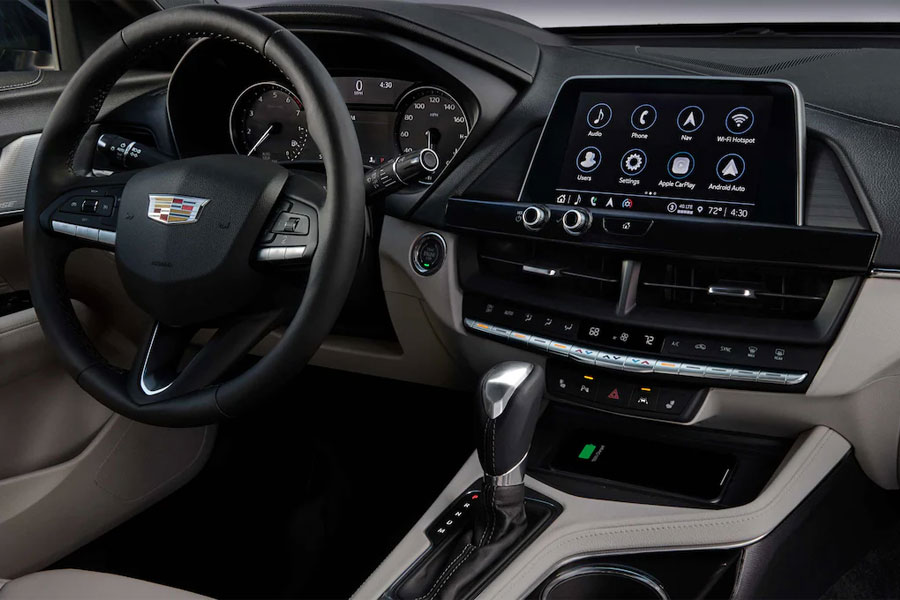 2022 Cadillac CT4 Technology