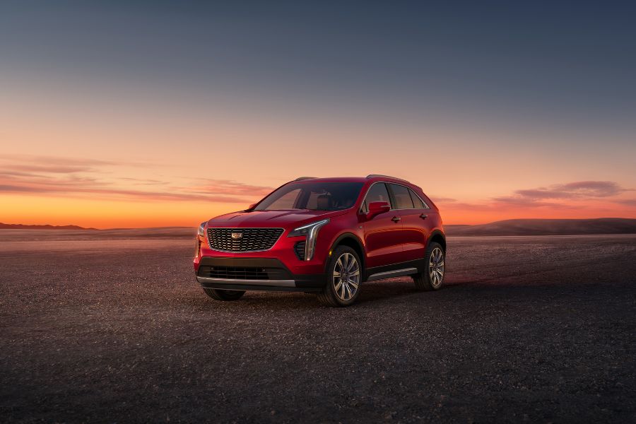 2023 cadillac xt4 premium luxury