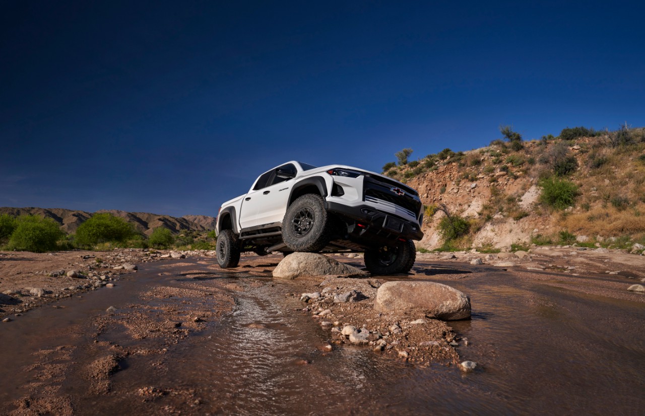 2024 Chevy Colorado Trailboss Off-Roading