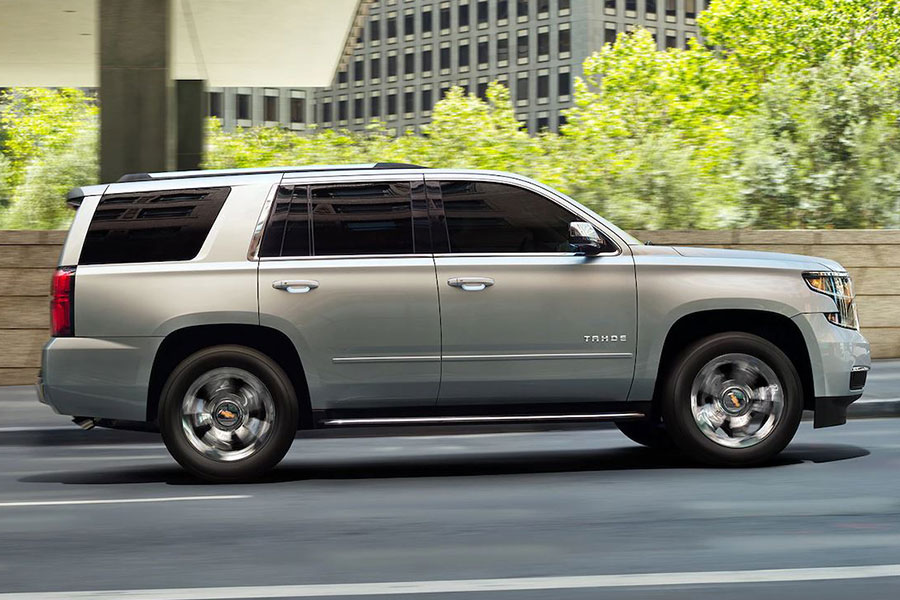 2019 Chevrolet Tahoe on the Road