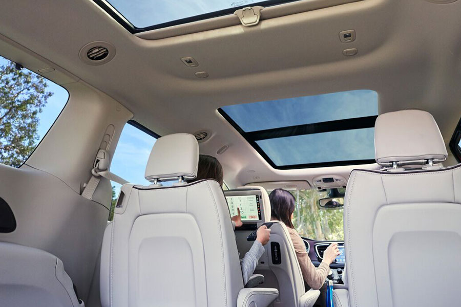 2020 Chrysler Pacifica Moonroof