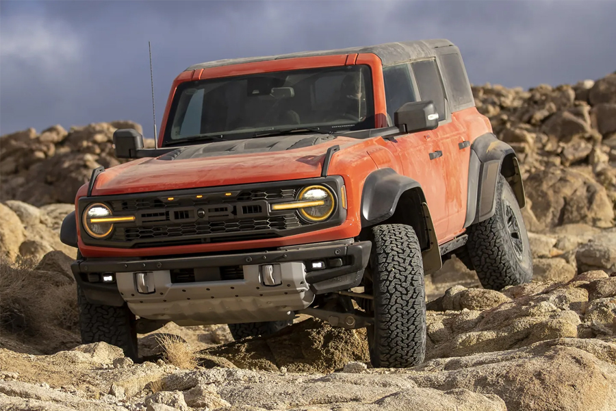 2022 Ford Bronco Off Roading