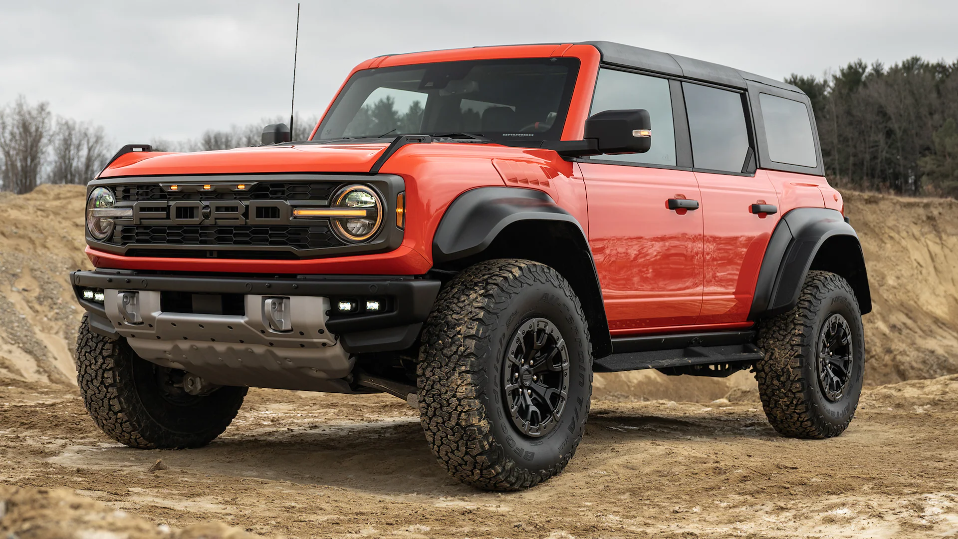 2022 Ford Bronco Raptor Gets 418 HP and 440 LB-FT of Torque