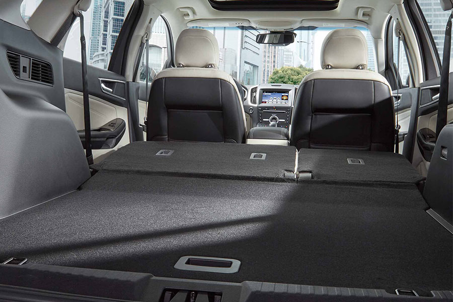 2020 ford edge interior trunk