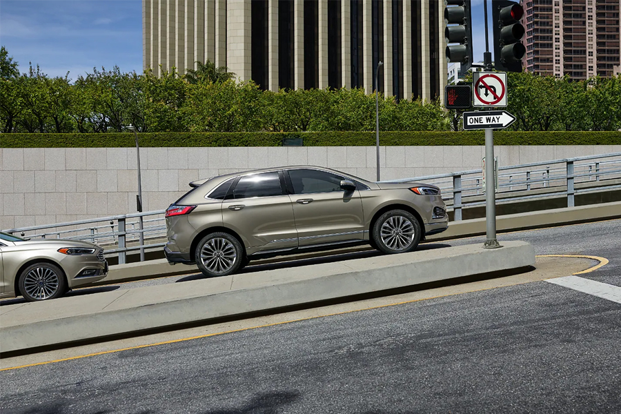 2021 Ford Edge Exterior