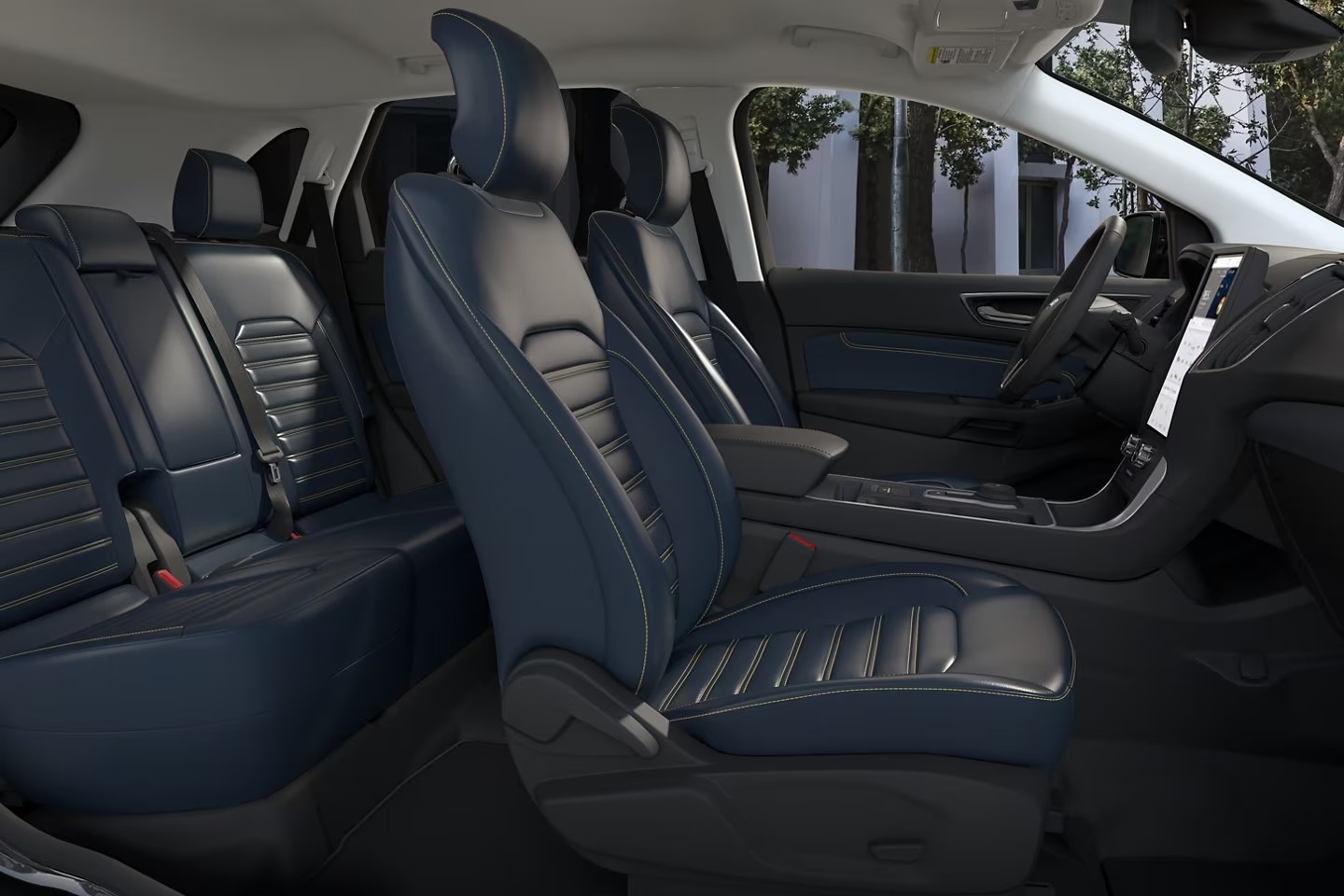 Interior Features of the Ford Edge: Mid-Size SUV Style & Comfort