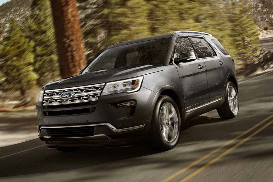 2018 Ford Explorer on the Road