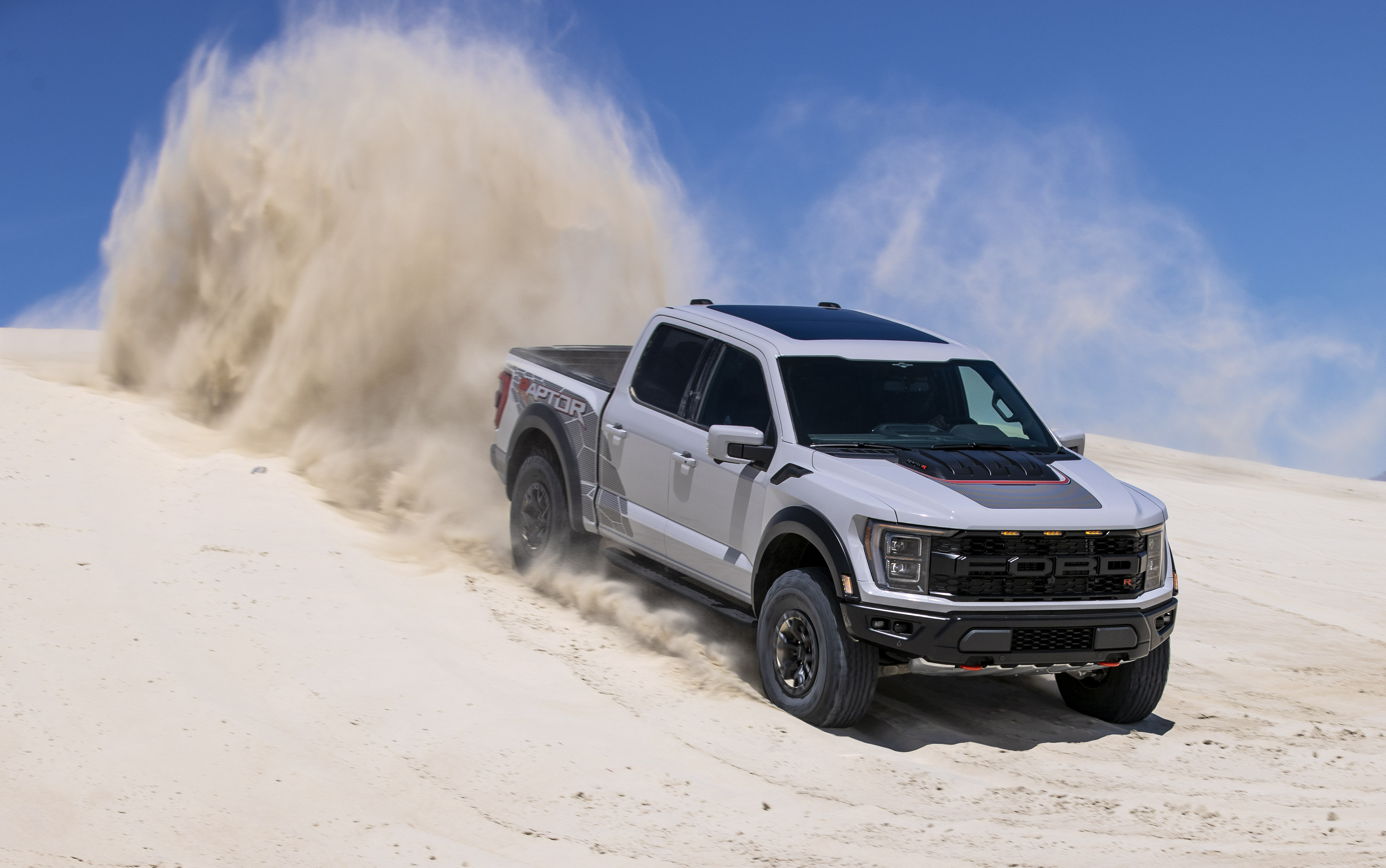 2023 Ford F150 Raptor R vs F150 Raptor