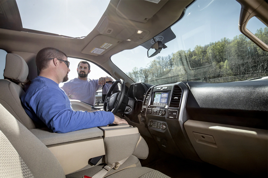 2020 Ford F-150 XLT Interior