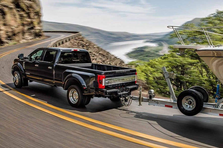 Ford F-250 vs. RAM 2500